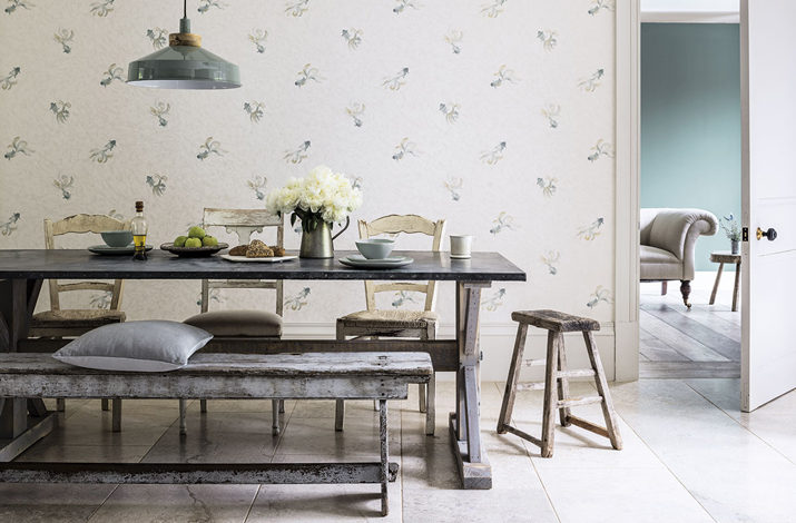 6-waterperry-wallpapers-fishes-table