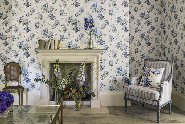 8-waterperry-wallpapers-violets-vintage-chair